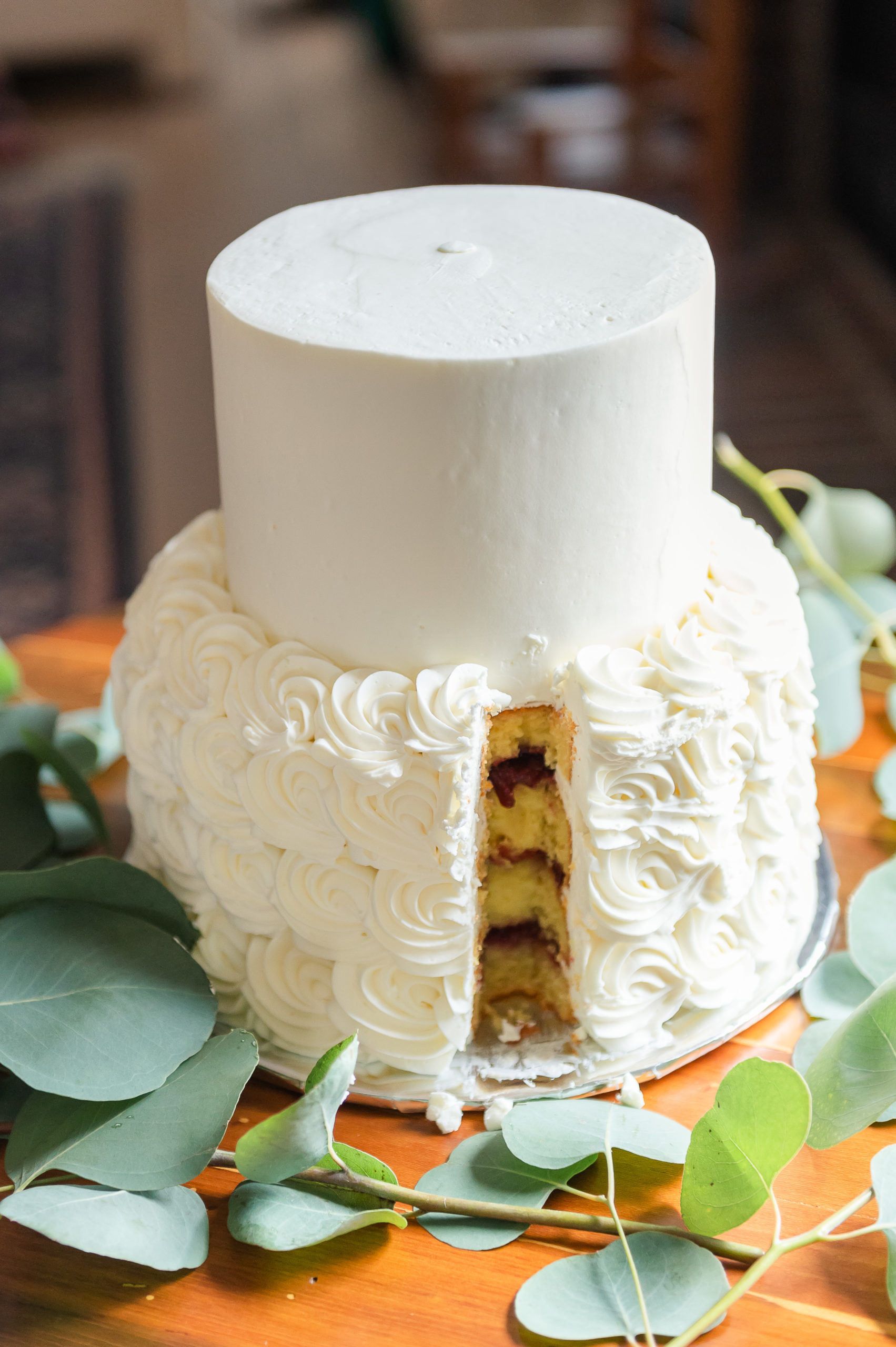 Indulgence Bakery wedding cake