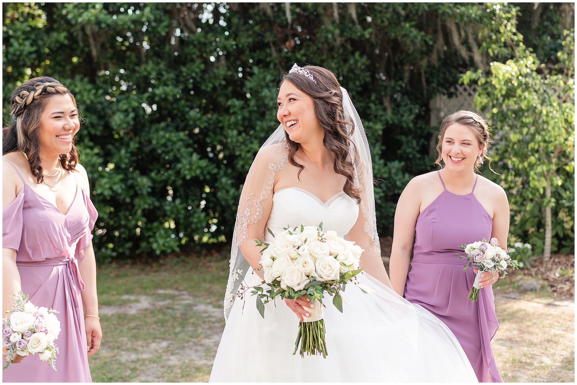 Bride and bridesmaids at a Paradise Cove Wedding in Orlando, FL