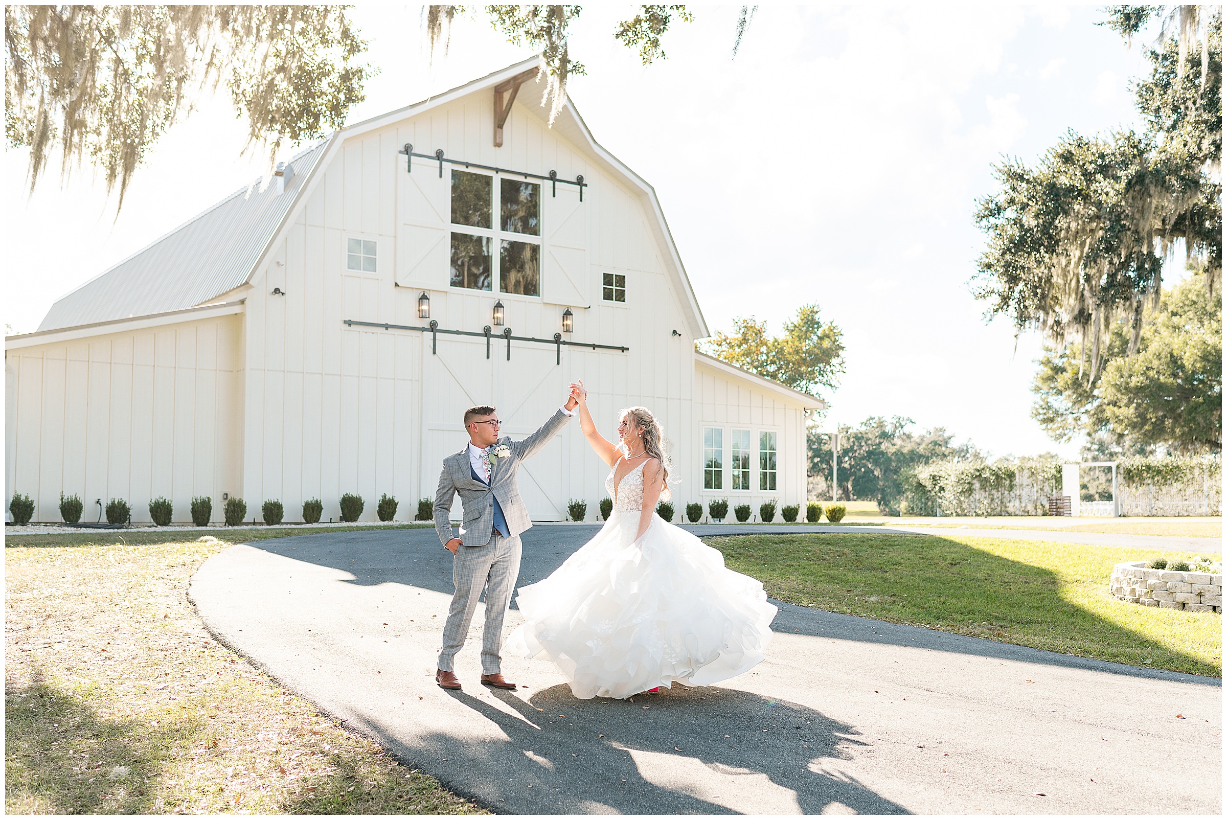 Bride & Groom Photos at Protea Weddings & Events | Ocala, FL